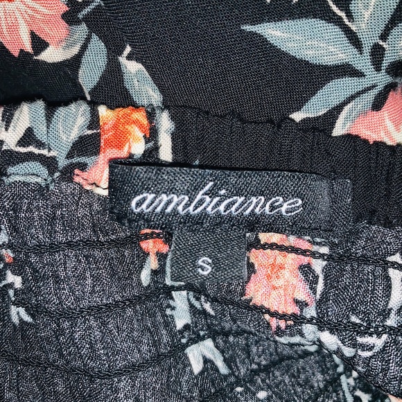 Off the shoulder fashion nova dress - Picture 5 of 6